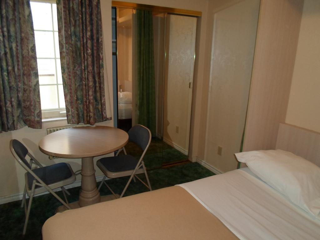 Pacific Inn Of Sunnyvale Room photo